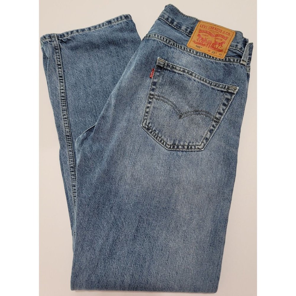 Levi's 505, 33W x 32L Men's Pre-Owned Jeans in Very Good Condition